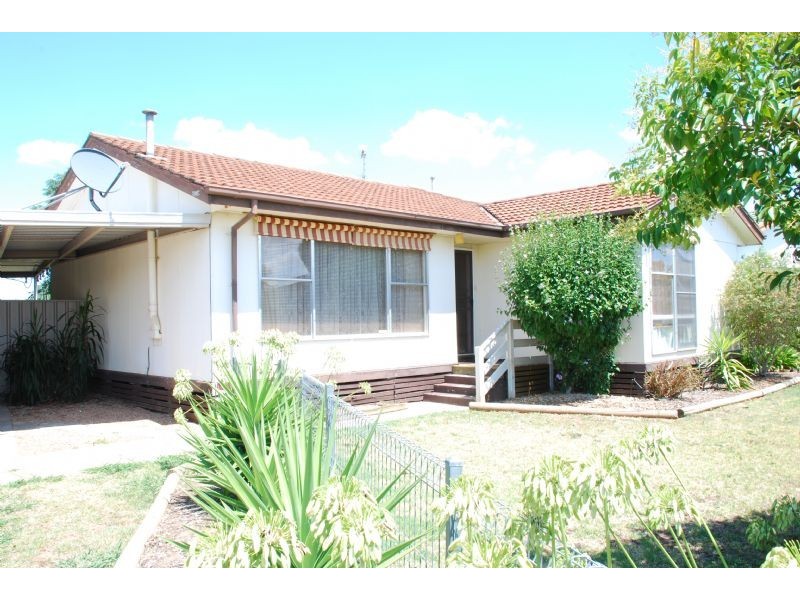 14 Yorkshire Cresent, Shepparton VIC 3630