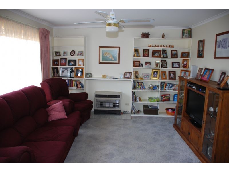 14 Yorkshire Cresent, Shepparton VIC 3630