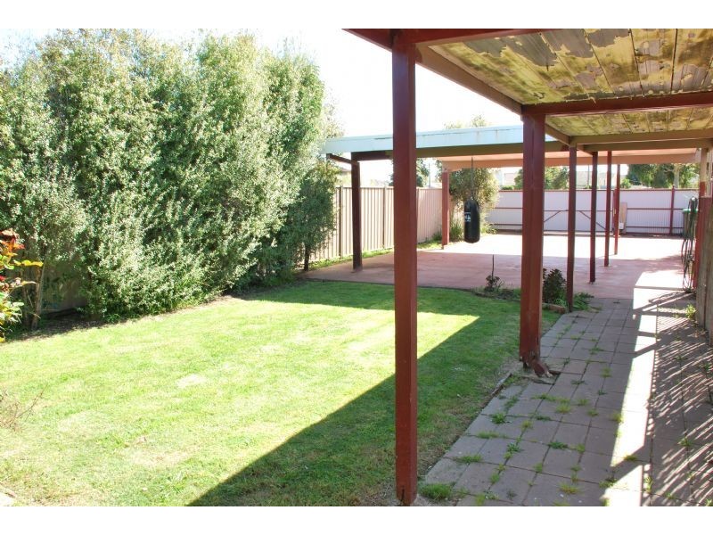 158 Balaclava Road, Shepparton VIC 3630