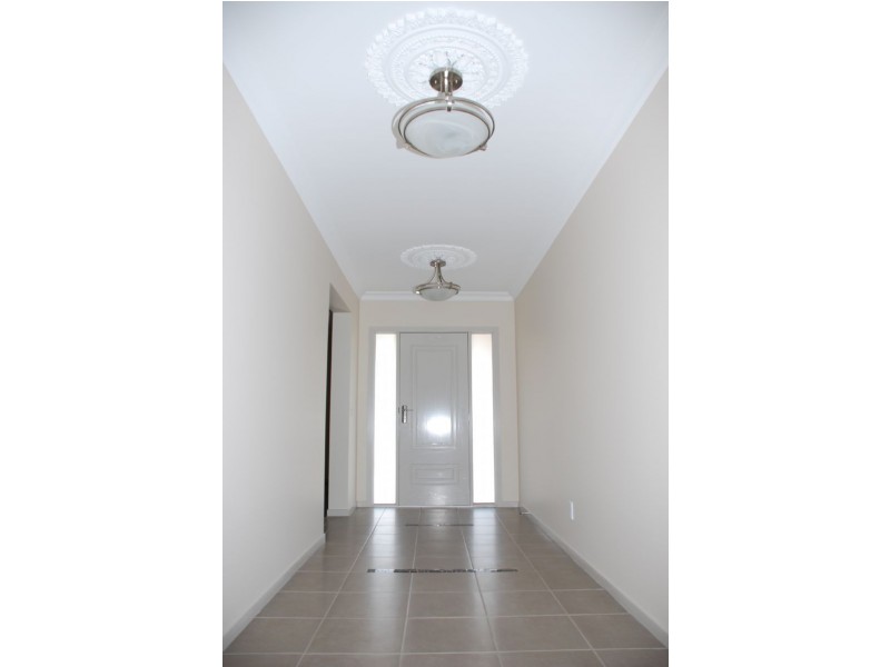 37 Riverview Drive, Kialla VIC 3631