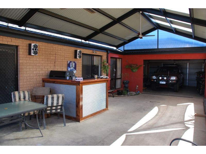 20 Taig Avenue, Kialla VIC 3631