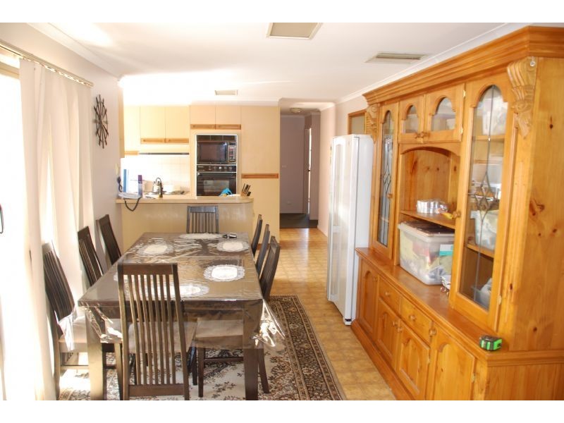 7410 Goulburn Valley Highway, Kialla VIC 3631