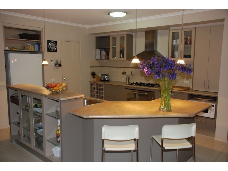 8 Scotch Court, Shepparton VIC 3630