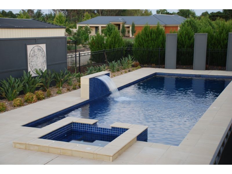 8 Scotch Court, Shepparton VIC 3630