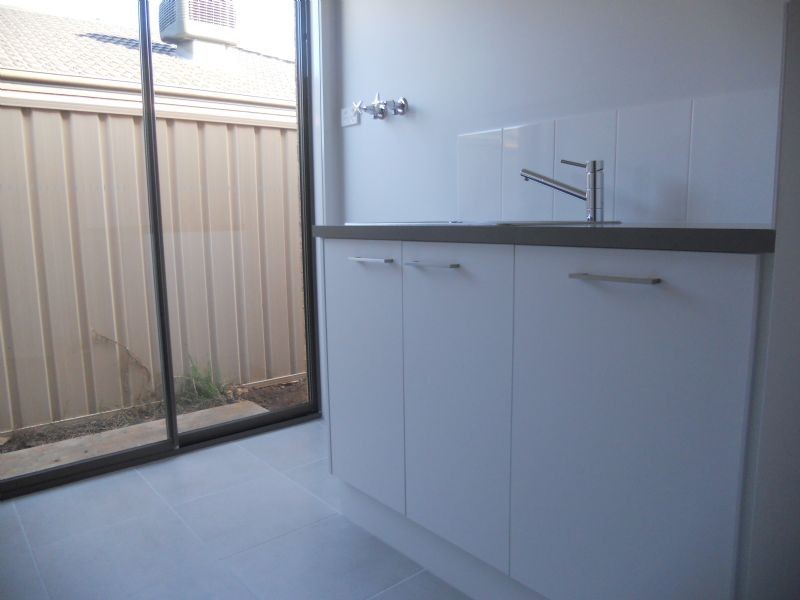 13 Hummingbird Place, Shepparton VIC 3630