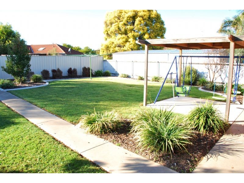 11 Paterson Road, Shepparton VIC 3630