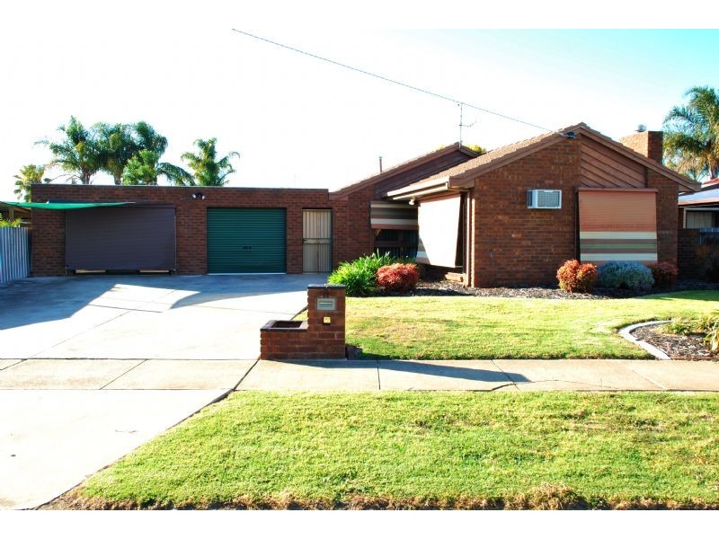 11 Paterson Road, Shepparton VIC 3630