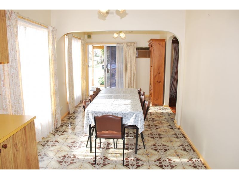 8 Hamilton Street, Shepparton VIC 3630