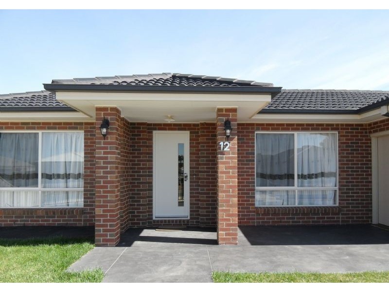 12 Brambuck Avenue, Kialla VIC 3631