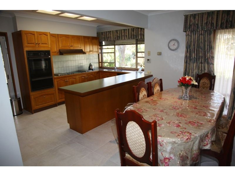 8 Mehmet Court, Shepparton VIC 3630