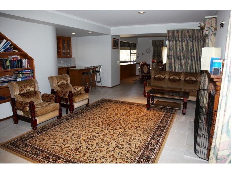 8 Mehmet Court, Shepparton VIC 3630