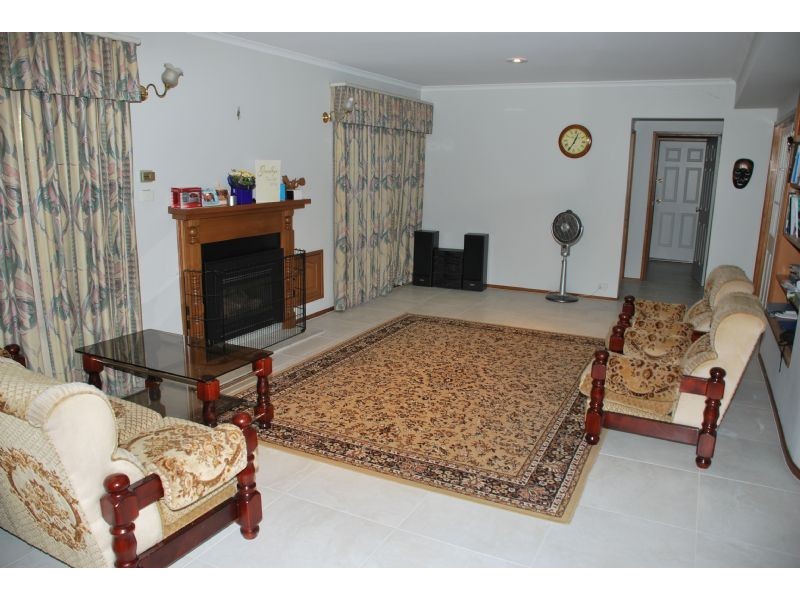 8 Mehmet Court, Shepparton VIC 3630