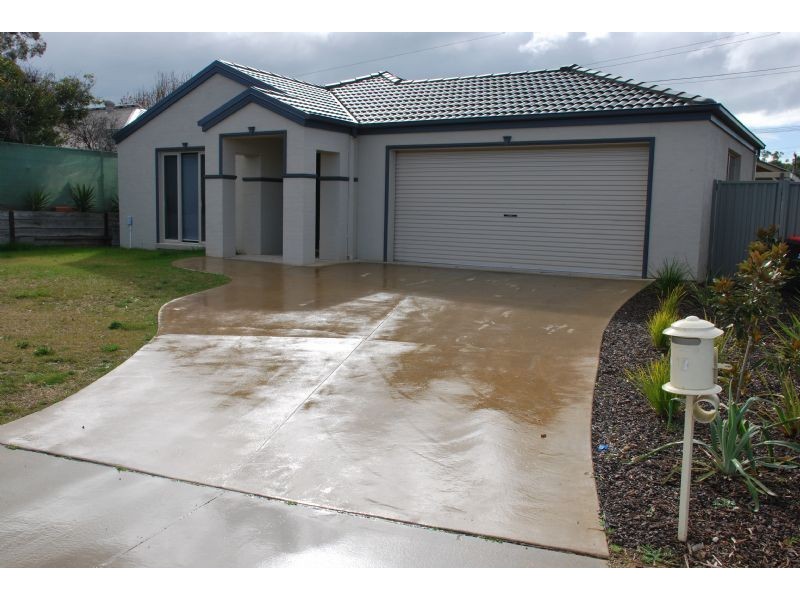 10 Curlew Place, Shepparton VIC 3630