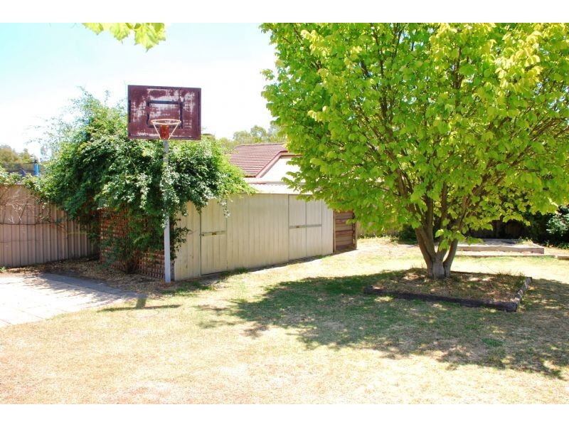 37 Silvan Crescent, Kialla VIC 3631