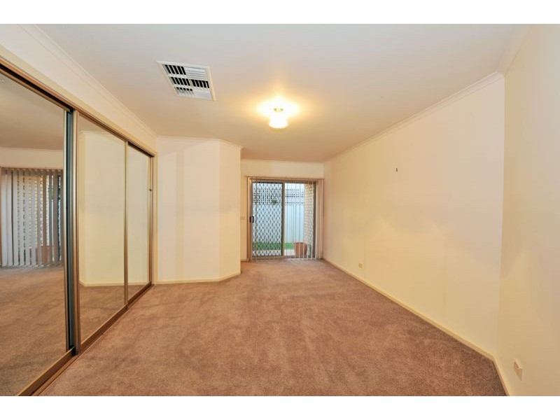 8 Craigmuir Drive, Mooroopna VIC 3629