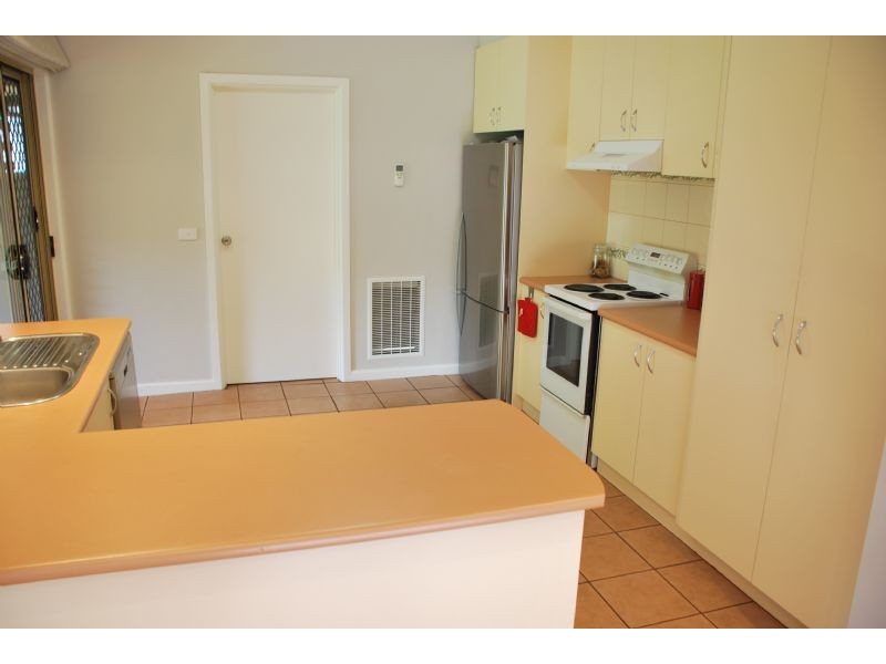 25 Newlyn Steet, Shepparton VIC 3630