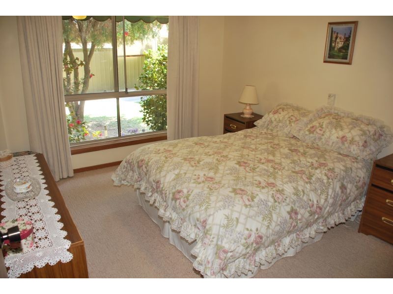 1/37 Dunlop Street, Shepparton VIC 3630