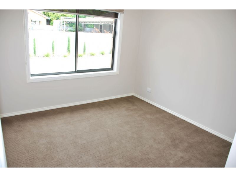 2/21 Numurkah Road, Shepparton VIC 3630