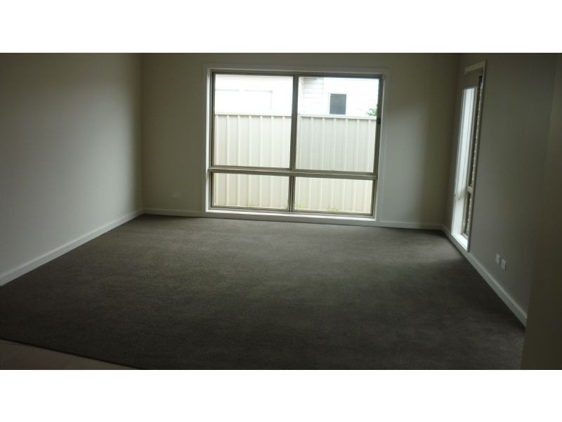 1/17 Dunkirk Avenue, Shepparton VIC 3630