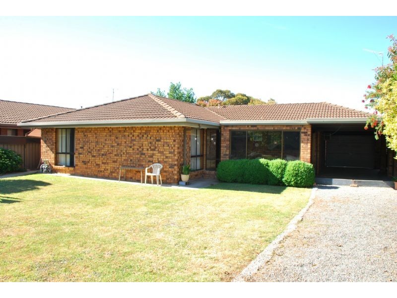 16 Mccubbin Drive, Shepparton VIC 3630