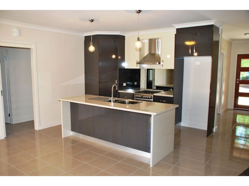 1/17 Dunkirk Avenue, Shepparton VIC 3630