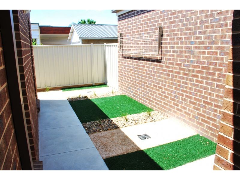 1/17 Dunkirk Avenue, Shepparton VIC 3630