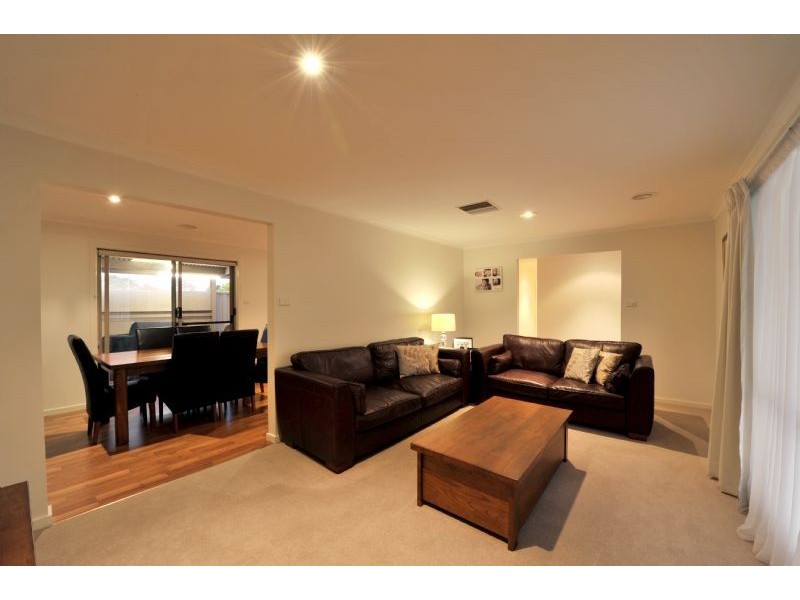 2 Sun Valley Drive, Shepparton VIC 3630