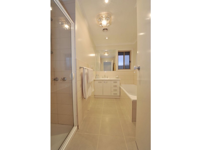 2 Sun Valley Drive, Shepparton VIC 3630