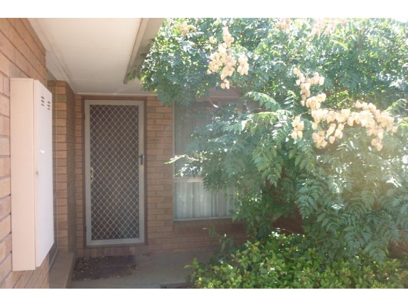 2/21 Barker Avenue, Shepparton VIC 3630