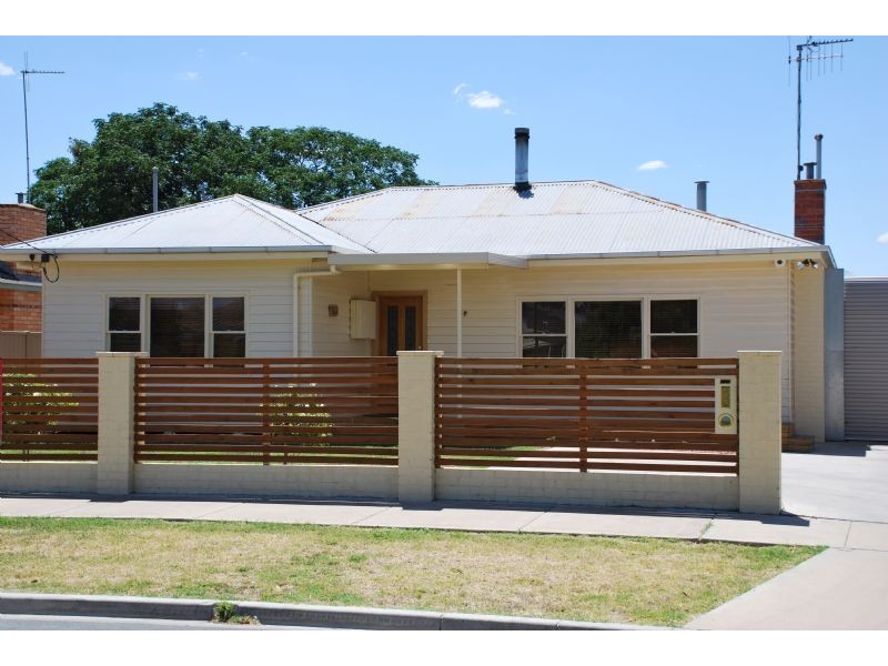 21 Maxwell Street, Shepparton VIC 3630
