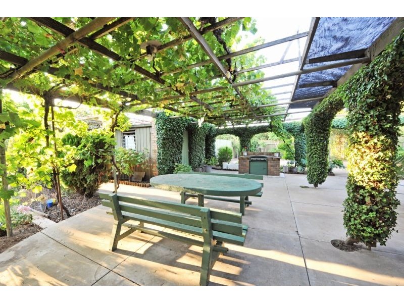 17 Gennari Road, Kialla VIC 3631