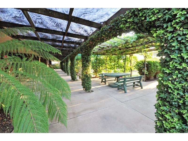 17 Gennari Road, Kialla VIC 3631