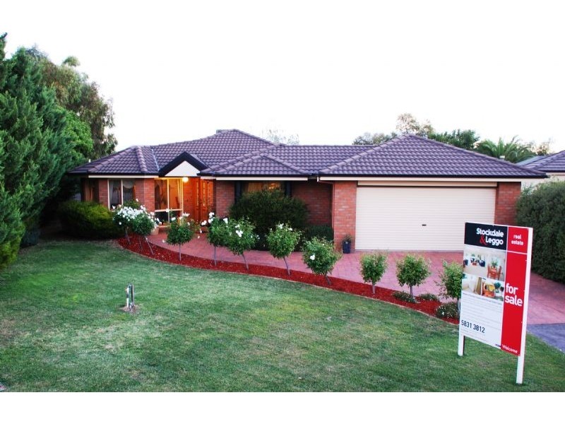 3 Hepburn Place, Kialla VIC 3631