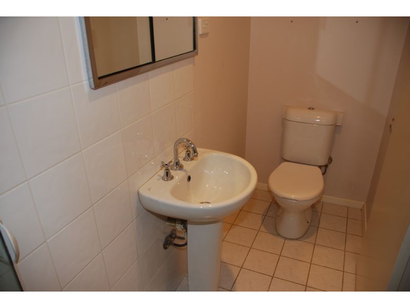 7 Gillies St, Shepparton VIC 3630