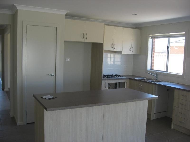 2 Sherwood Court, Shepparton VIC 3630