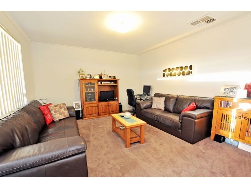 29 Plover Drive, Kialla VIC 3631