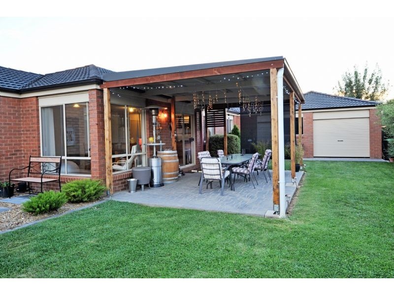 29 Plover Drive, Kialla VIC 3631