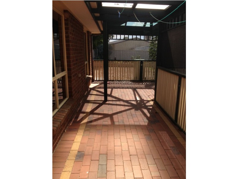 27 Sunvalley Drive, Shepparton VIC 3630