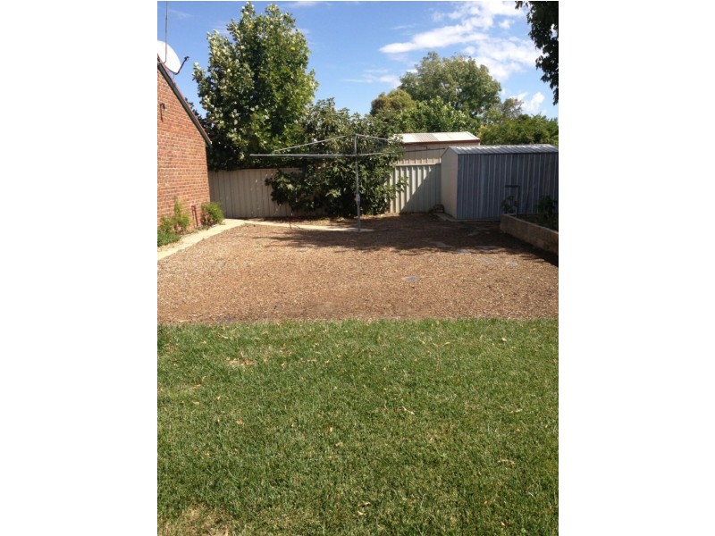 27 Sunvalley Drive, Shepparton VIC 3630
