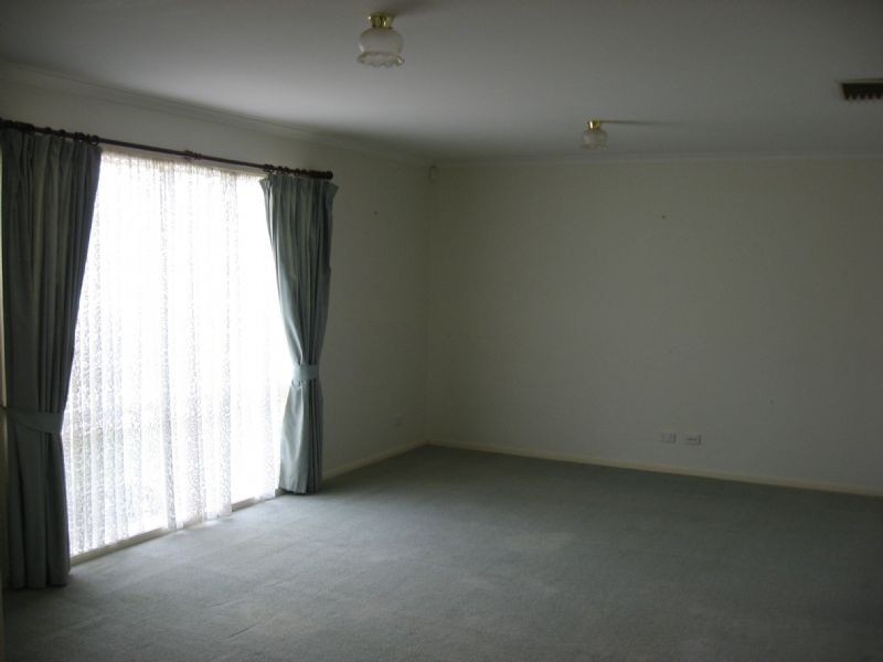 34 Charles Street, Mooroopna VIC 3629