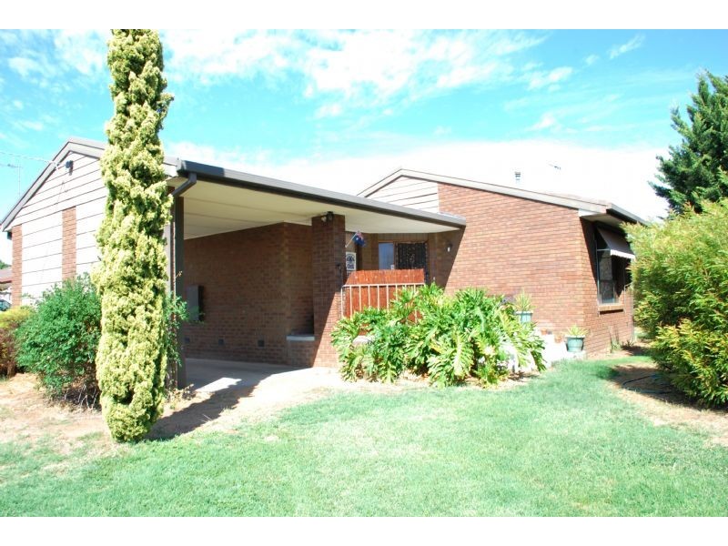 2 Hutchins Crescent, Mooroopna VIC 3629