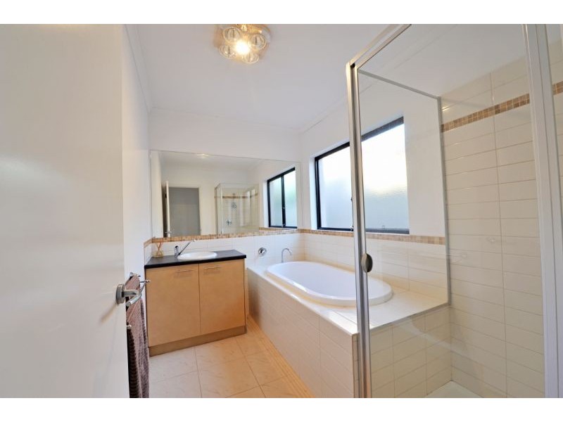 23 Elm Terrace, Shepparton VIC 3630