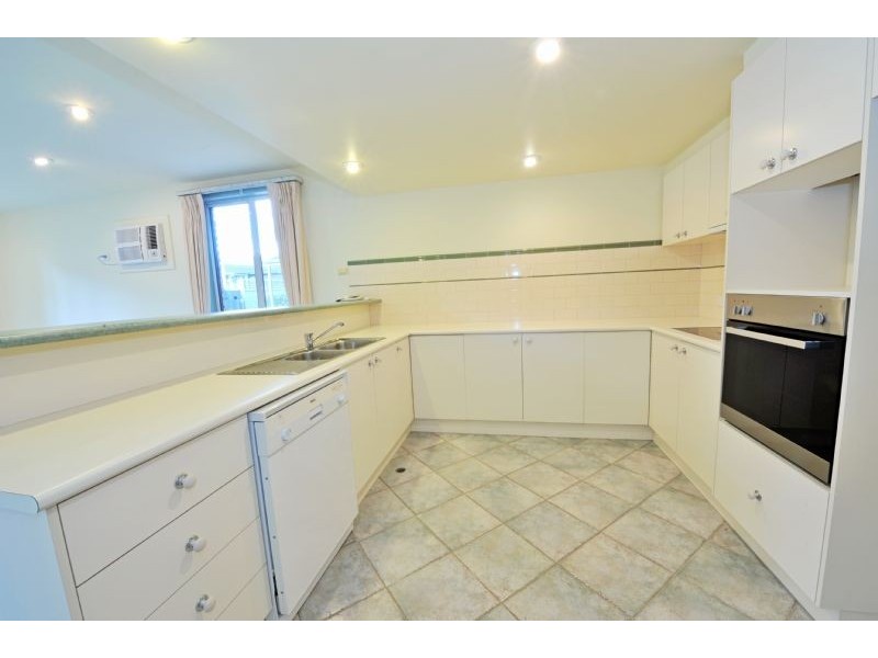 3/25 Quinan Pde, Shepparton VIC 3630