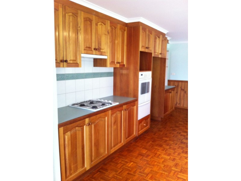 6 McMahon Court, Shepparton VIC 3630