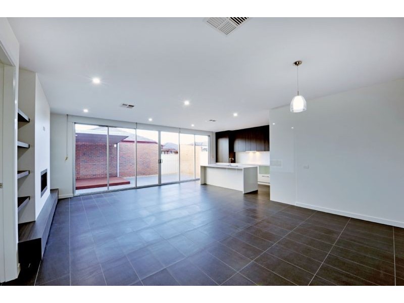 9 Norton Avenue, Shepparton VIC 3630