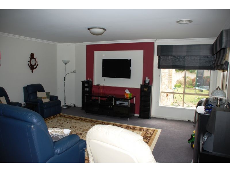 175 Waranga Dve, Kialla VIC 3631