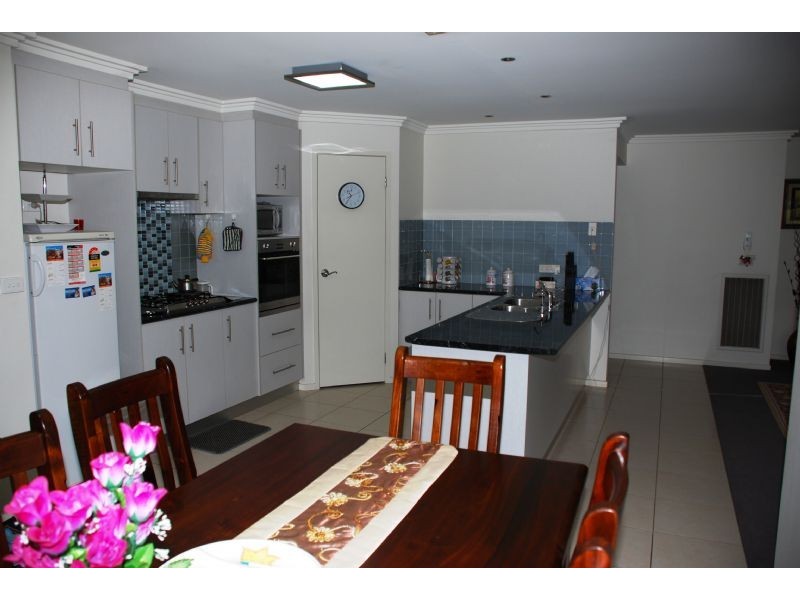 175 Waranga Dve, Kialla VIC 3631