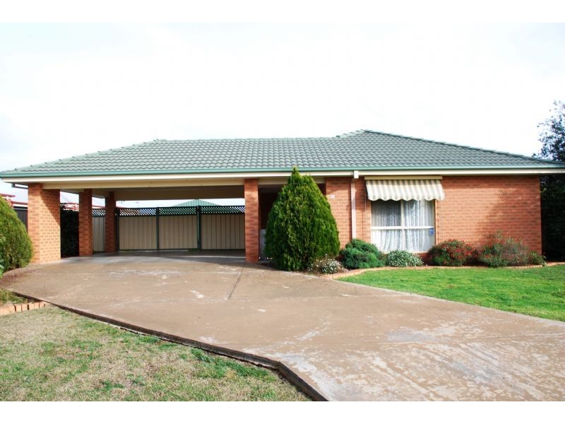 34 Charles Street, Mooroopna VIC 3629