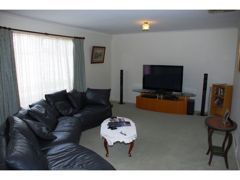 34 Charles Street, Mooroopna VIC 3629