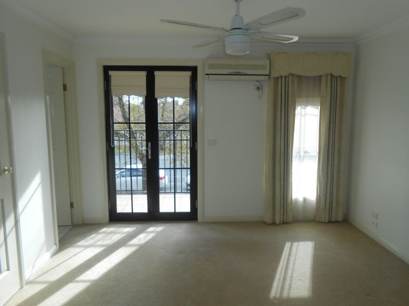 1/218 Fryers Street, Shepparton VIC 3630